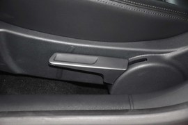 2014款大众宝来1.6L自动豪华型