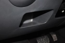 2014款大众宝来1.6L自动豪华型