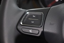 2014款大众宝来1.6L自动豪华型