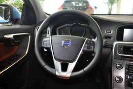 2015款沃尔沃V60