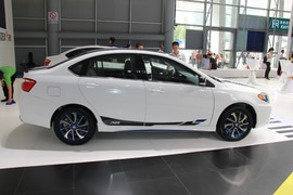 东南V5菱致爵士版