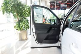 2015款路虎神行者2