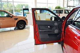 2015款揽胜极光2.0T