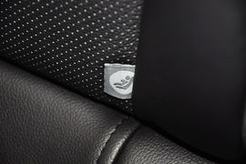 2015款揽胜极光2.0T