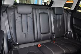 2015款揽胜极光2.0T