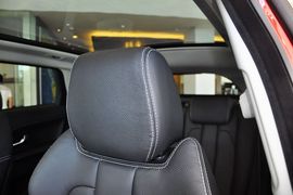 2015款揽胜极光2.0T