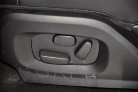 2015款揽胜极光2.0T