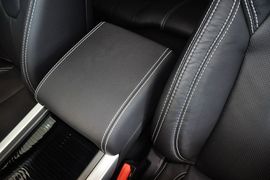 2015款揽胜极光2.0T