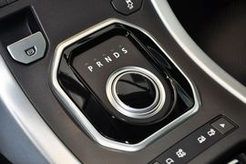 2015款揽胜极光2.0T