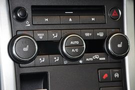 2015款揽胜极光2.0T