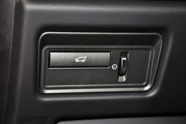 2015款揽胜极光2.0T