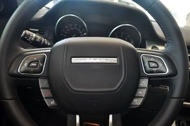 2015款揽胜极光2.0T