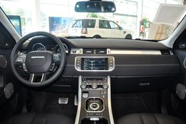 2015款揽胜极光2.0T