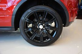 2015款揽胜极光2.0T