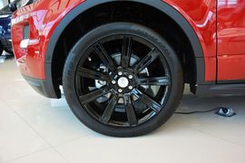 2015款揽胜极光2.0T