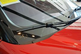 2015款揽胜极光2.0T