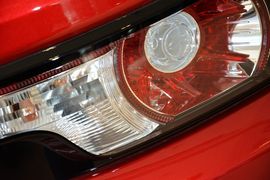 2015款揽胜极光2.0T