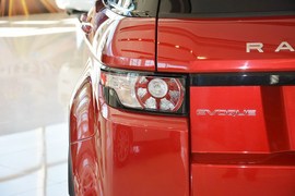 2015款揽胜极光2.0T