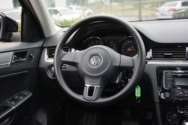 2014款大众宝来1.6L自动舒适型