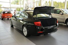 2014款宝马520i典雅型