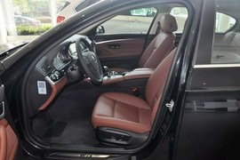 2014款宝马520i典雅型