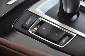 2014款宝马520i典雅型