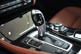 2014款宝马520i典雅型