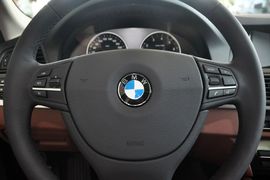 2014款宝马520i典雅型