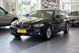 2014款宝马520i典雅型