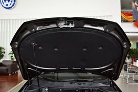 2013款大众迈腾1.8TSI