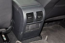 2013款大众迈腾1.8TSI