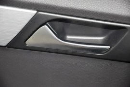 2013款大众迈腾1.8TSI