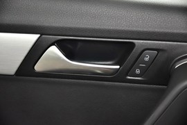 2013款大众迈腾1.8TSI