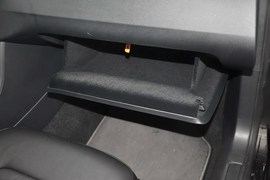2013款大众迈腾1.8TSI