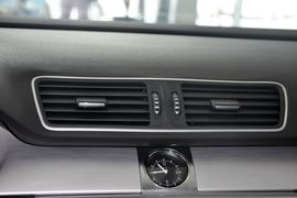 2013款大众迈腾1.8TSI