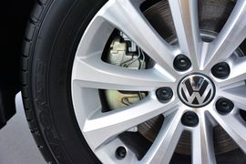2013款大众迈腾1.8TSI