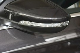 2013款大众迈腾1.8TSI