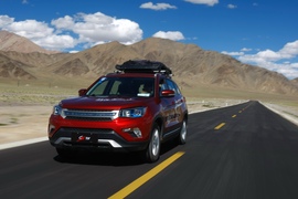 高原试驾长安CS75