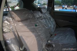 2009款陆风X8