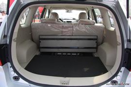2009款陆风X8