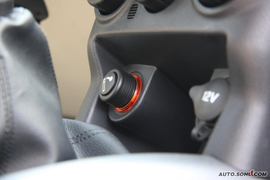2009款陆风X8