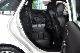 2012款奔驰B180