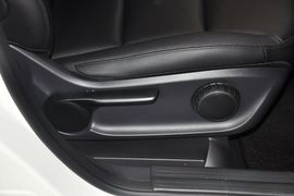 2012款奔驰B180