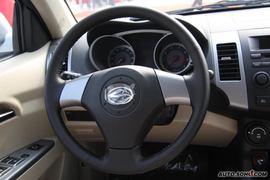 2009款陆风X8
