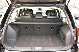 2014款Jeep指南者2.0L两驱进取版