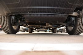 2014款Jeep指南者2.0L两驱进取版