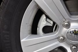 2014款Jeep指南者2.0L两驱进取版