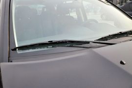 2014款Jeep指南者2.0L两驱进取版