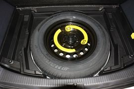 2015款大众途安1.4T自动30周年纪念版