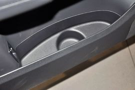 2015款大众途安1.4T自动30周年纪念版